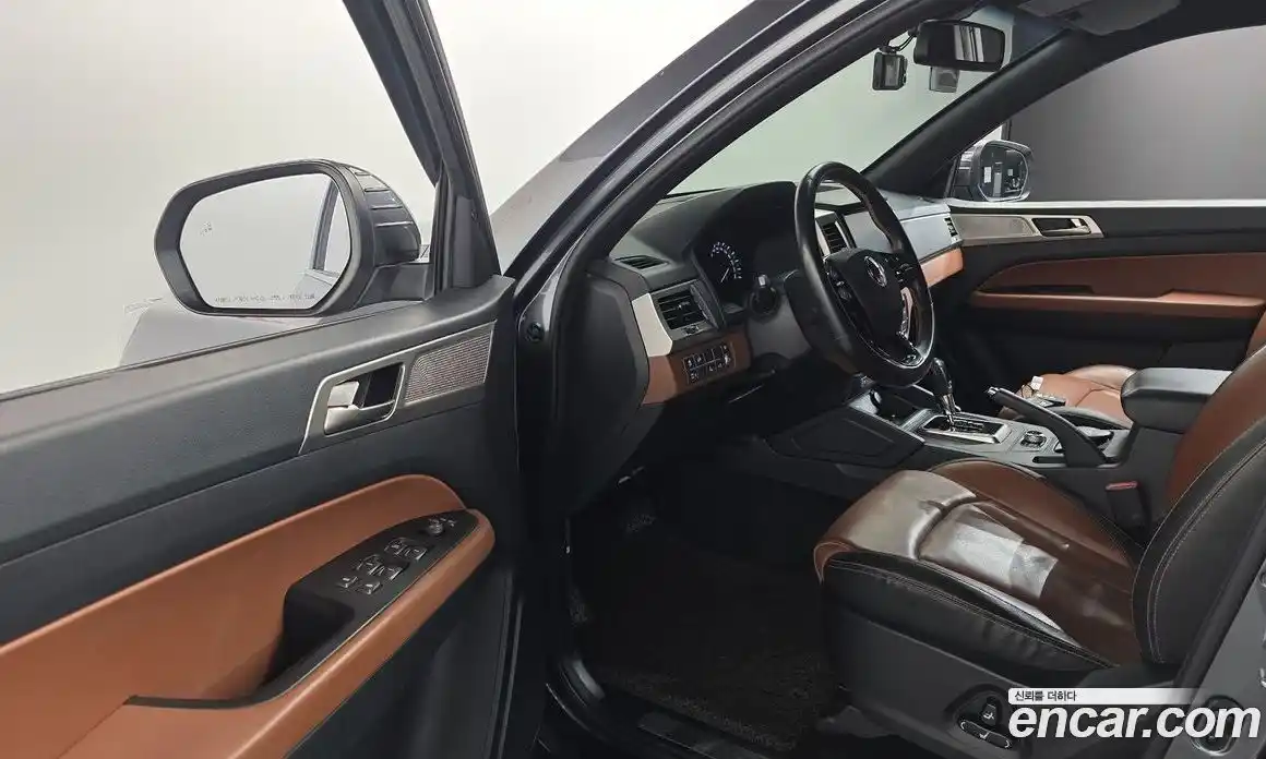 SsangYong Rexton 2018 2.2 Автомат в Москве № 340864, фото 16