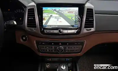 SsangYong Rexton 2019 2.2 Автомат в Москве № 341882, миниатюра 3