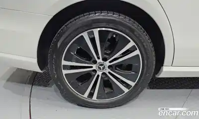 Mercedes-Benz E-Class, 2020