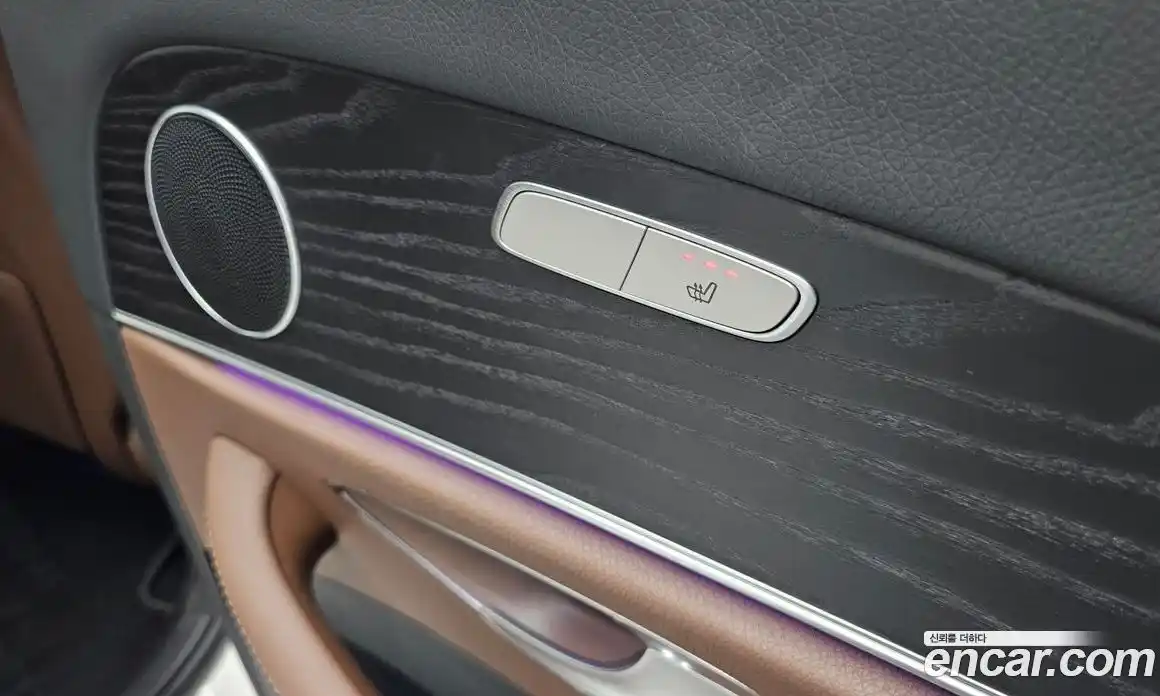 Mercedes-Benz E-Class 2020 1.9 Автомат в Москве № 342426, фото 20