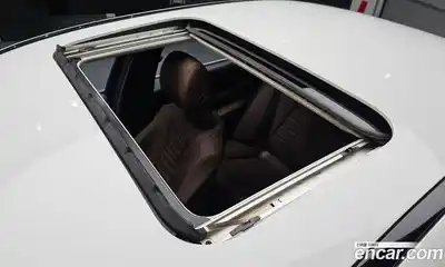 Mercedes-Benz E-Class 2020 1.9 Автомат в Москве № 342426, миниатюра 5