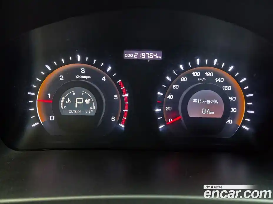 SsangYong Korando 2014 2.0 Автомат в Москве № 35952, фото 12