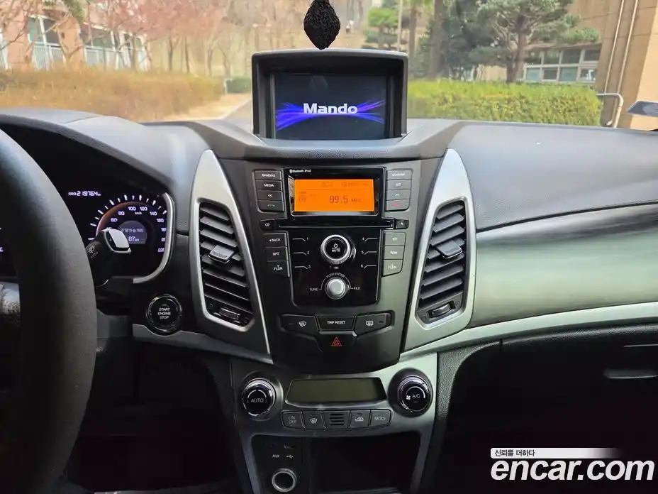 SsangYong Korando 2014 2.0 Автомат в Москве № 35952, фото 13