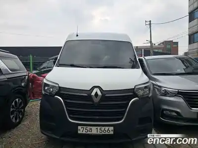 Renault Master, 2021