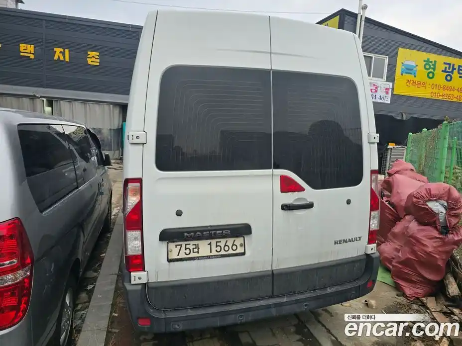 Renault Master 2021 2.3 Механическая в Москве № 359810, фото 3
