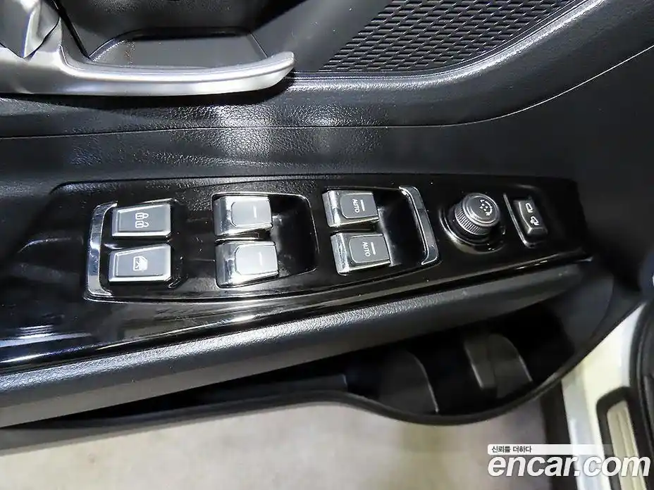 SsangYong Korando 2023 1.5 Автомат в Москве № 36289, фото 13