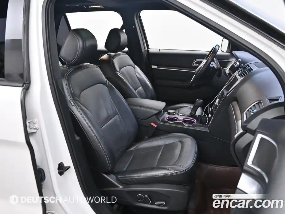 Ford Explorer 2016 2.3 Автомат в Москве № 363061, фото 10