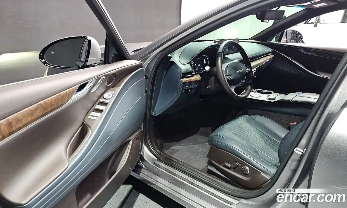 Genesis G80 2022 2.5 Автомат в Москве № 364210, фото 11