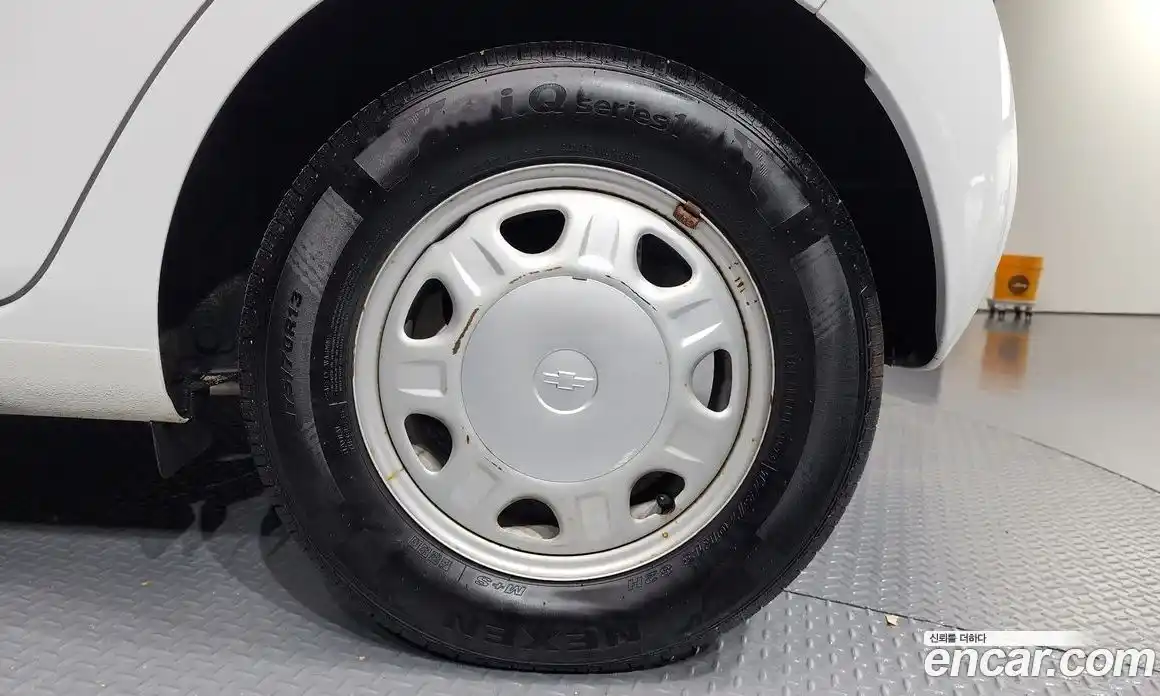 Chevrolet Spark 2012 1.0 Автомат в Москве № 36873, фото 2