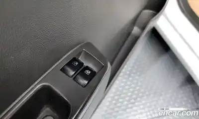 Chevrolet Spark 2012 1.0 Автомат в Москве № 36873, миниатюра 10