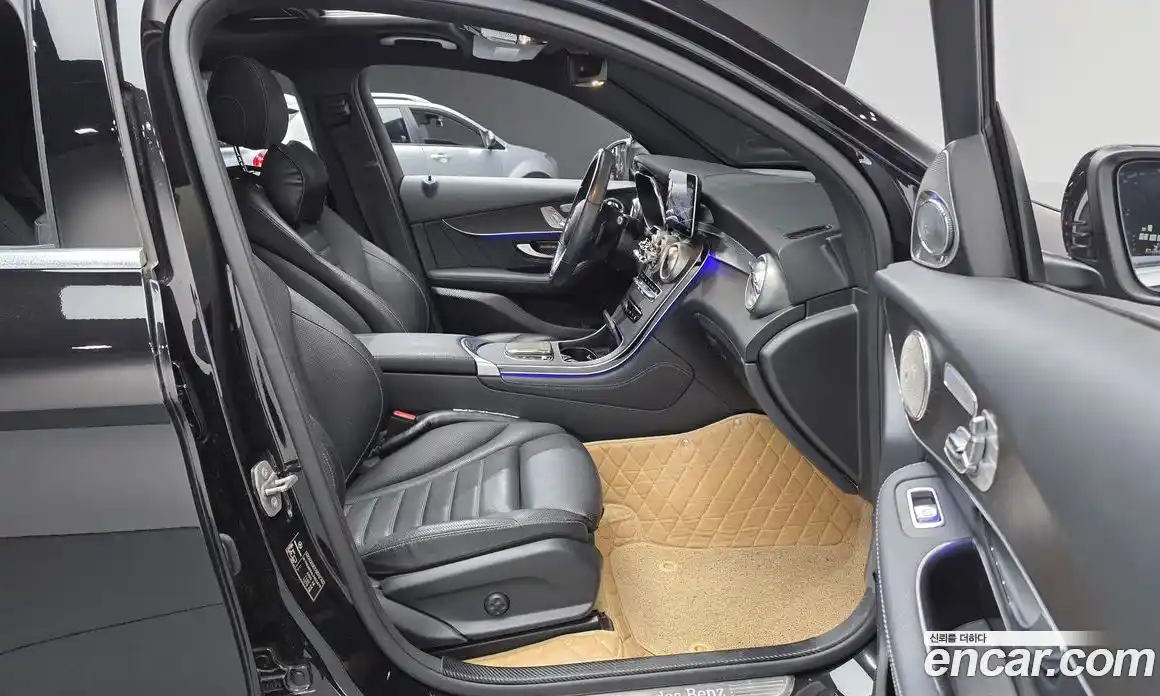 Mercedes-Benz GLC-Class 2020 2.0 Автомат в Москве № 372165, фото 10