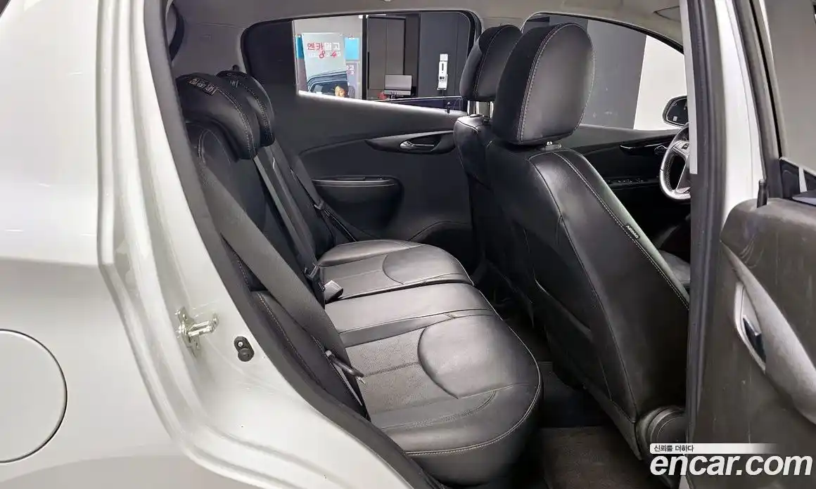 Chevrolet Spark 2017 1.0 Автомат в Москве № 37863, фото 16