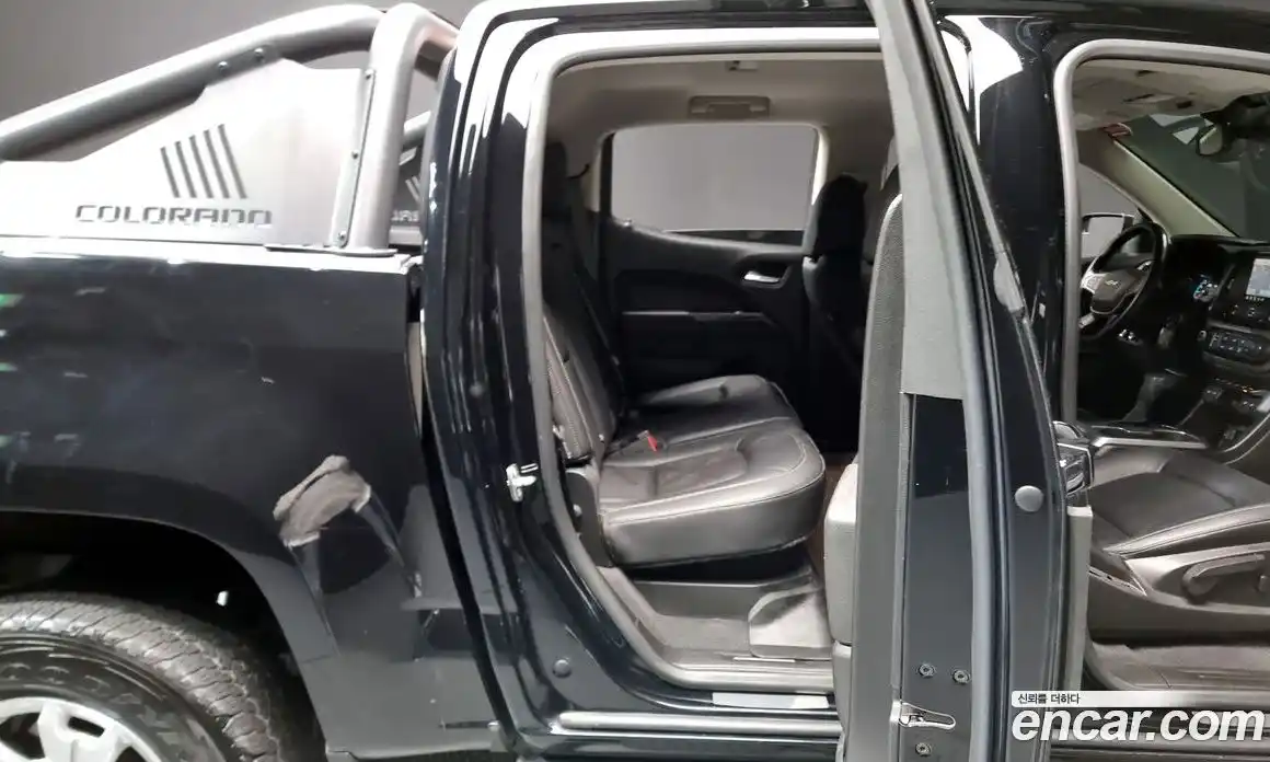 Chevrolet Colorado 2020 3.6 Автомат в Москве № 37914, фото 15