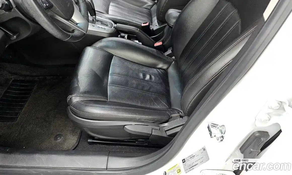 Chevrolet Cruze 2012 1.6 Автомат в Москве № 38126, фото 17