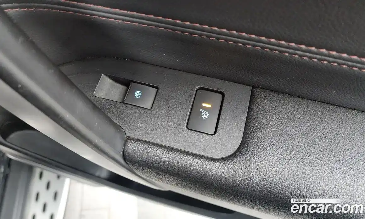 Chevrolet Captiva 2014 2.0 Автомат в Москве № 38190, фото 1