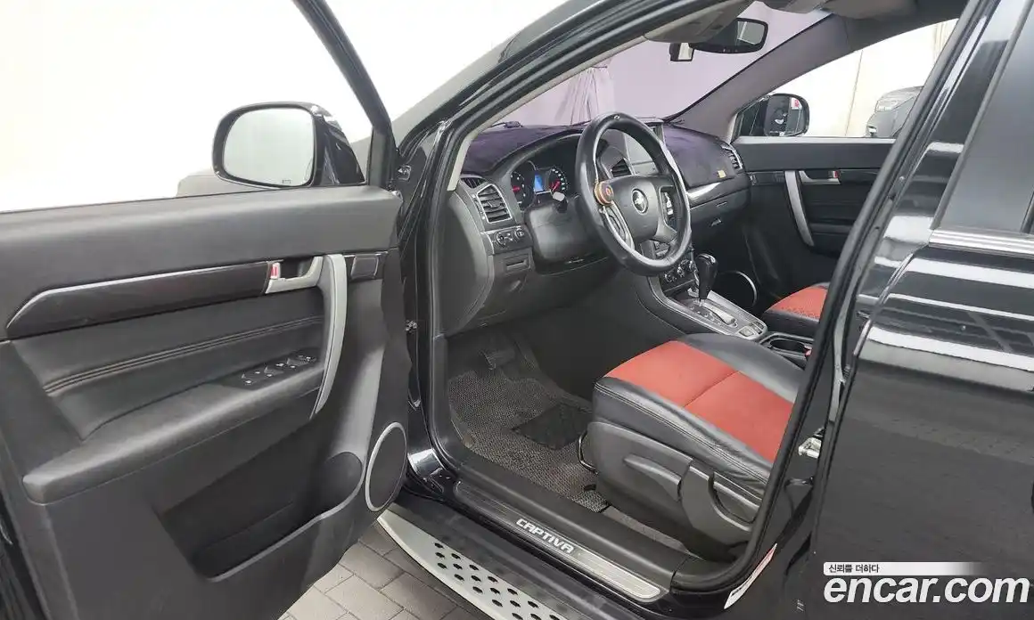 Chevrolet Captiva 2014 2.0 Автомат в Москве № 38190, фото 17