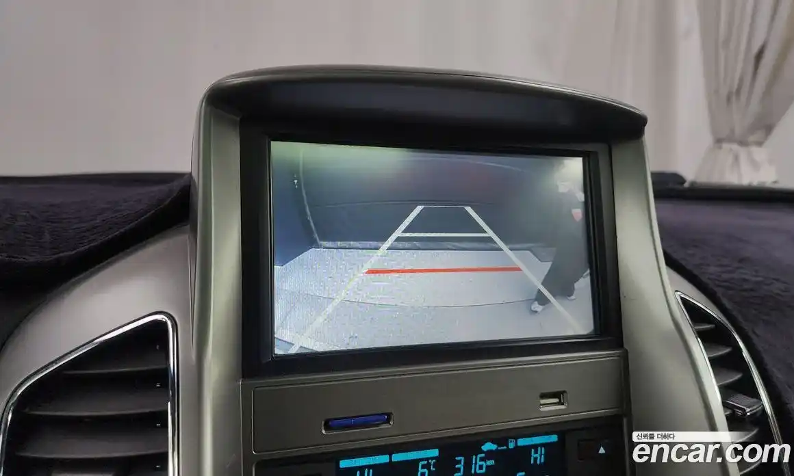 Chevrolet Captiva 2014 2.0 Автомат в Москве № 38190, фото 9