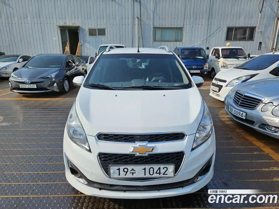 Chevrolet Spark 2014 1.0 Автомат в Москве № 38288, фото 1