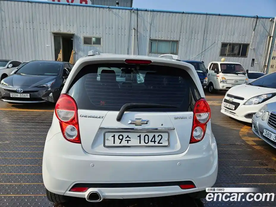 Chevrolet Spark 2014 1.0 Автомат в Москве № 38288, фото 5