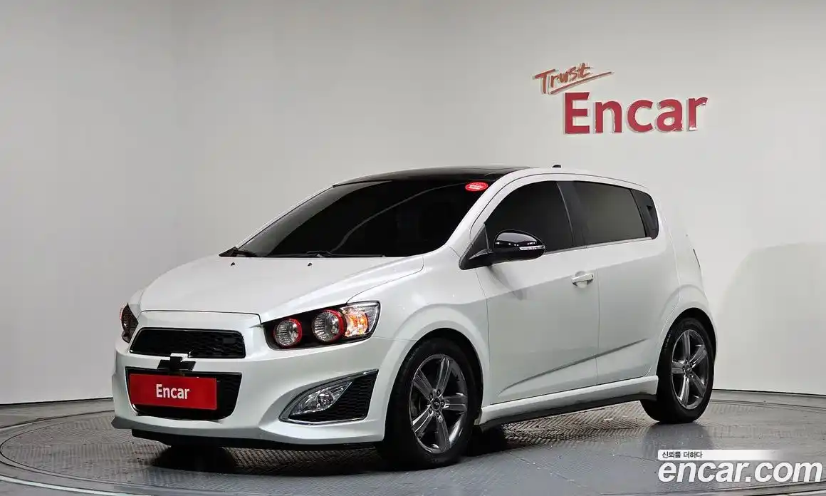 Chevrolet Aveo 2014 1.4 Автомат в Москве № 38893, фото 4