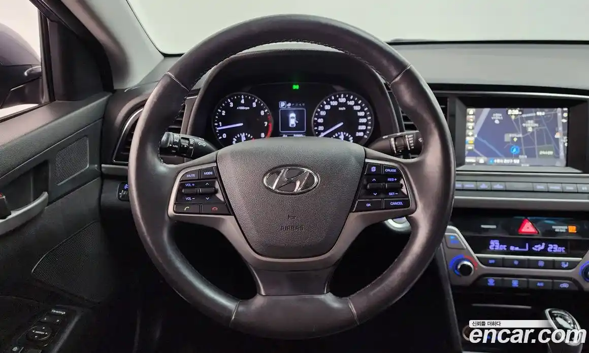 Hyundai Avante 2017 1.6 Автомат в Москве № 399147, фото 13