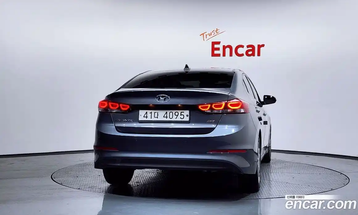 Hyundai Avante 2017 1.6 Автомат в Москве № 399147, фото 4