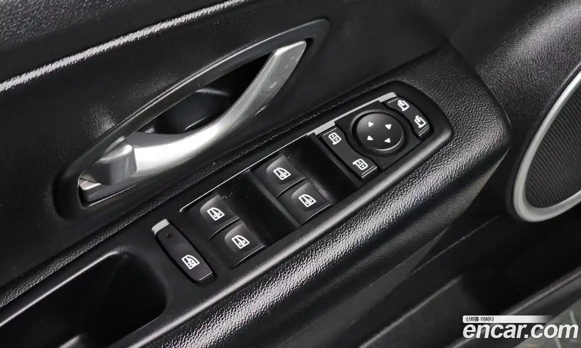 Renault SM3 2016 1.6 Автомат в Москве № 399186, фото 18