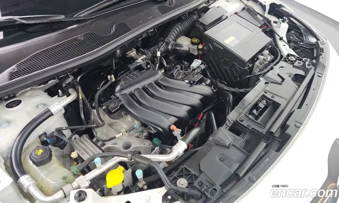 Renault SM3 2016 1.6 Автомат в Москве № 399186, фото 6