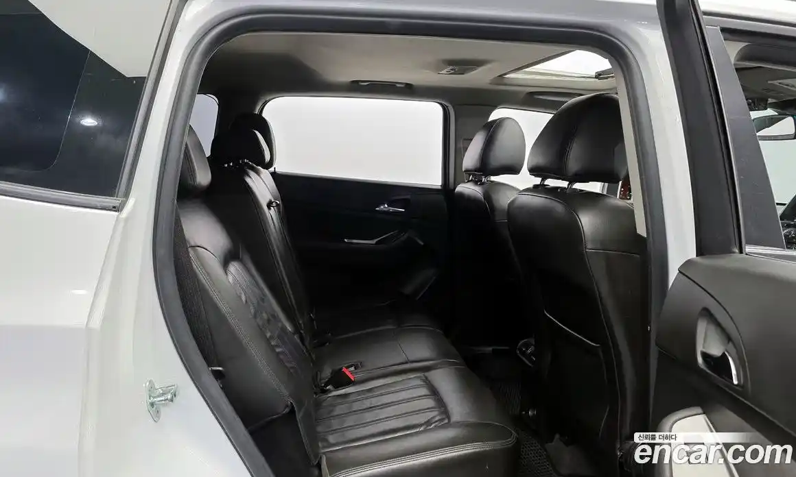 Chevrolet Orlando 2012 2.0 Автомат в Москве № 40555, фото 12