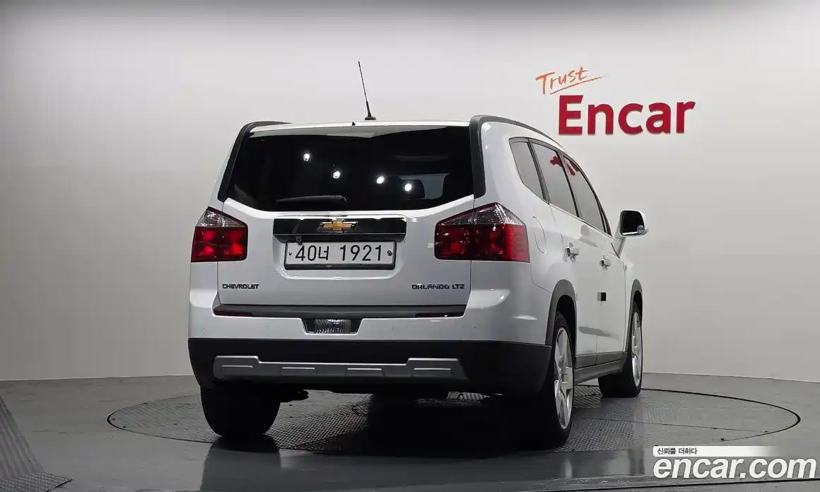 Chevrolet Orlando 2012 2.0 Автомат в Москве № 40555, фото 4