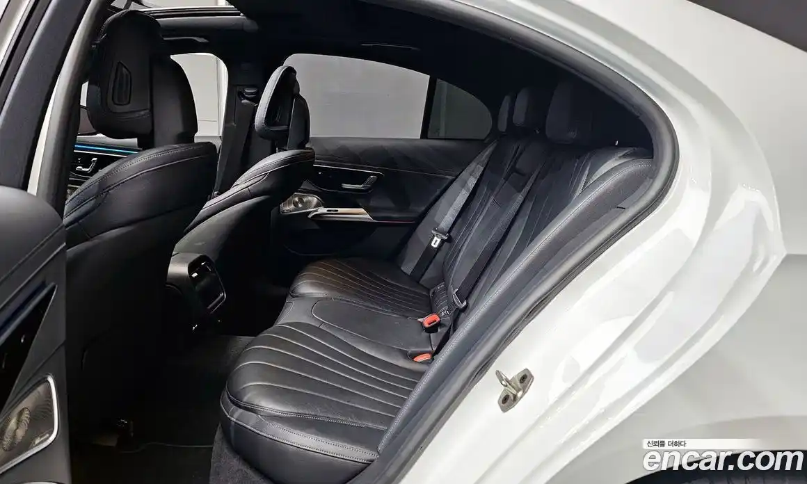 Mercedes-Benz E-Class 2025 2.0 Автомат в Москве № 409417, фото 12