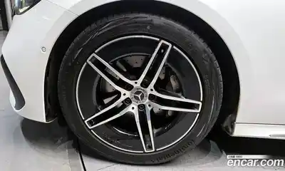 Mercedes-Benz E-Class 2025 2.0 Автомат в Москве № 409417, миниатюра 5