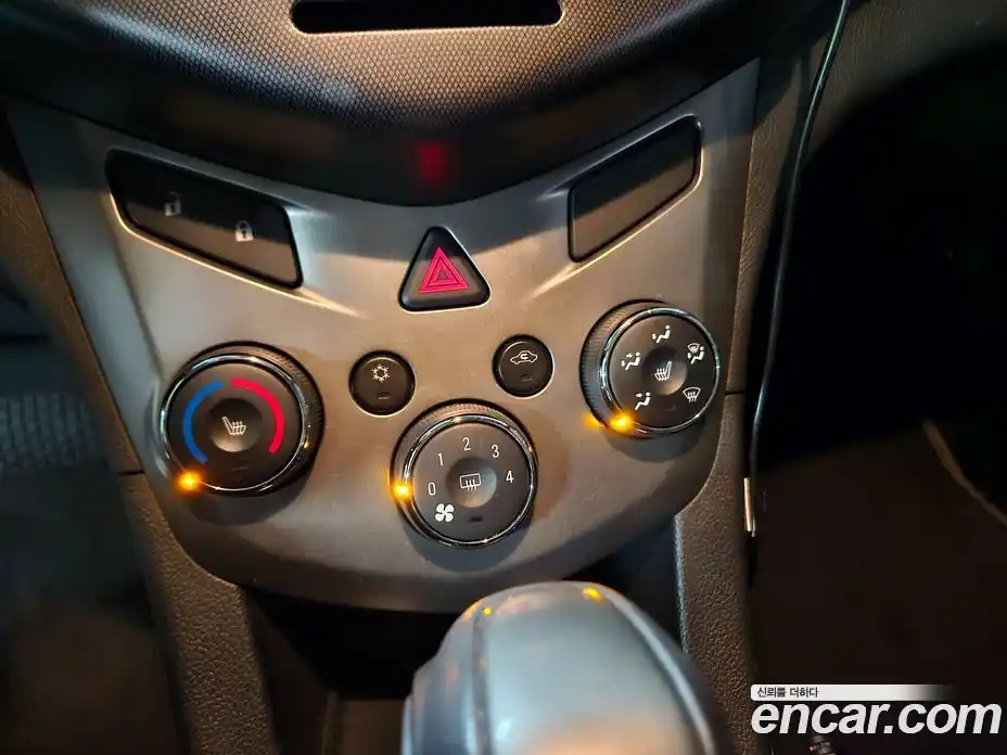 Chevrolet Aveo 2012 1.6 Автомат в Москве № 41487, фото 10