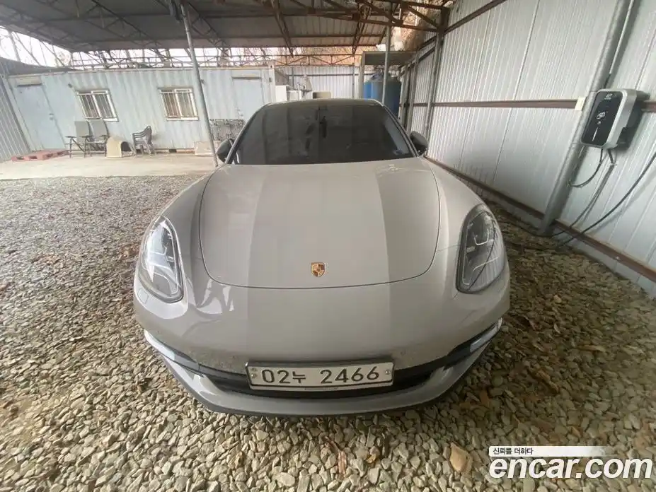 Porsche Panamera 2018 3.0 Автомат в Москве № 415908, фото 1