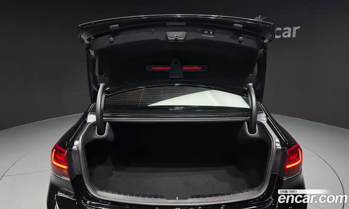 Kia K7 2020 2.5 Автомат в Москве № 418525, фото 20