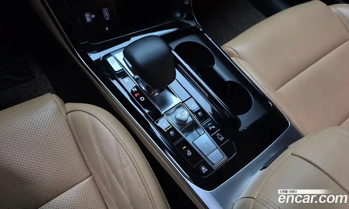 Kia K7 2020 2.5 Автомат в Москве № 418525, фото 9