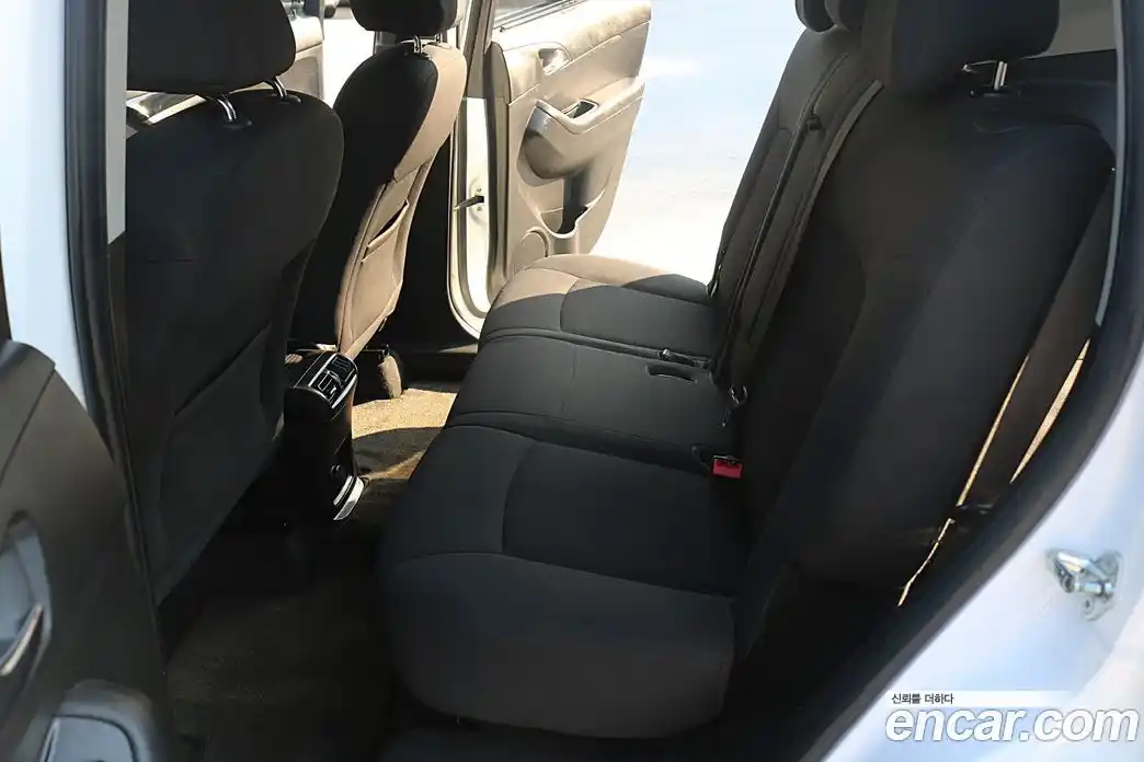 Chevrolet Orlando 2012 2.0 Автомат в Москве № 42401, фото 9