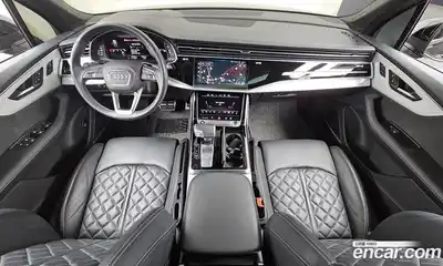 Audi Q7 2023 3.0 Автомат в Москве № 428531, миниатюра 7