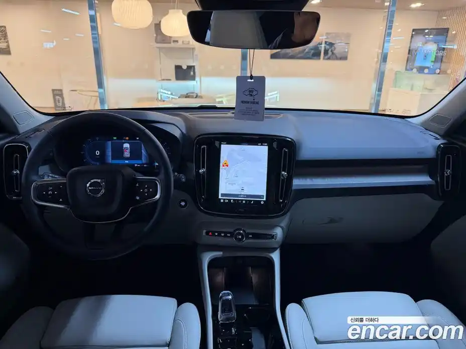 Volvo XC40 2025 2.0 Автомат в Москве № 430258, фото 7