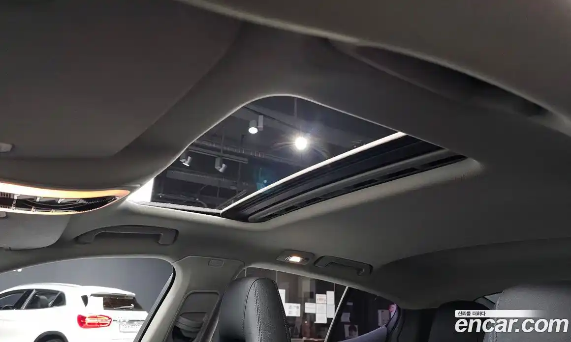 Porsche Panamera 2015 3.6 Автомат в Москве № 430754, фото 16