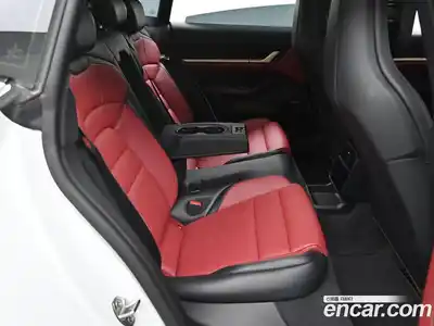 Porsche Taycan 2025 0.1 Автомат в Москве № 430974, миниатюра 11