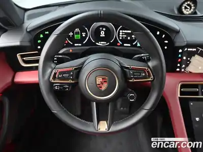 Porsche Taycan 2025 0.1 Автомат в Москве № 430974, миниатюра 12