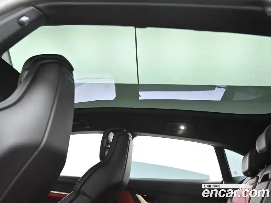 Porsche Taycan 2025 0.1 Автомат в Москве № 430974, фото 18