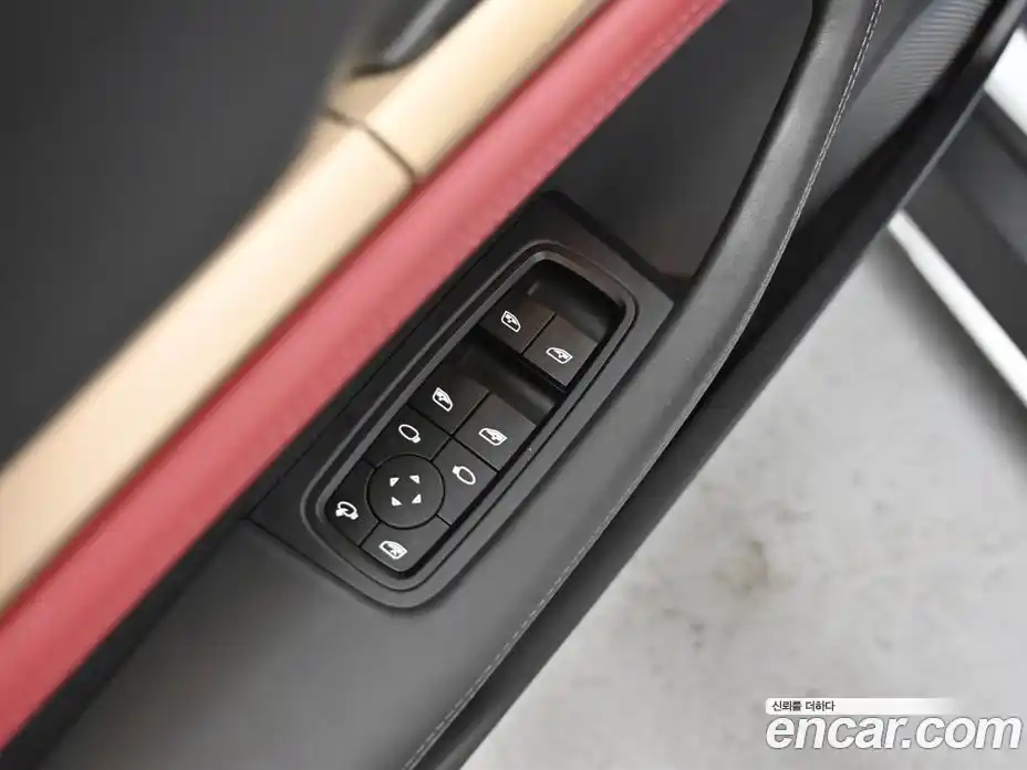 Porsche Taycan 2025 0.1 Автомат в Москве № 430974, фото 20