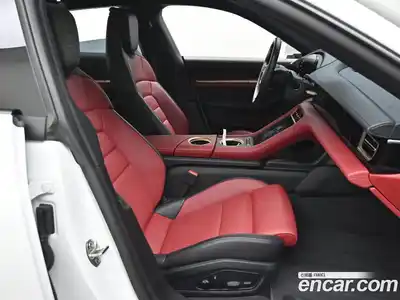 Porsche Taycan 2025 0.1 Автомат в Москве № 430974, миниатюра 10