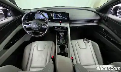 Hyundai Avante 2024 1.6 Автомат в Москве № 43775, миниатюра 12