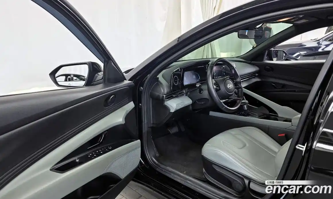 Hyundai Avante 2024 1.6 Автомат в Москве № 43775, фото 15