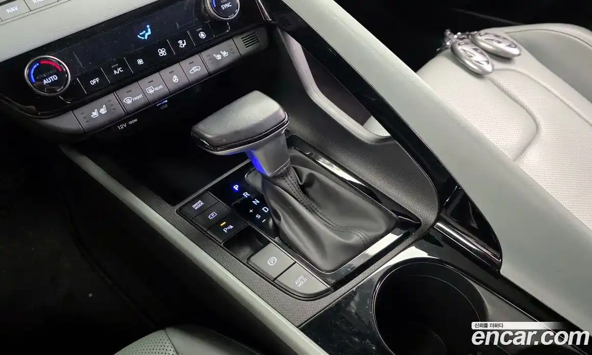 Hyundai Avante 2024 1.6 Автомат в Москве № 43775, фото 9