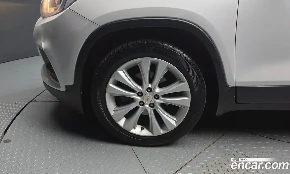 Chevrolet Trax 2017 1.6 Автомат в Москве № 448678, фото 5