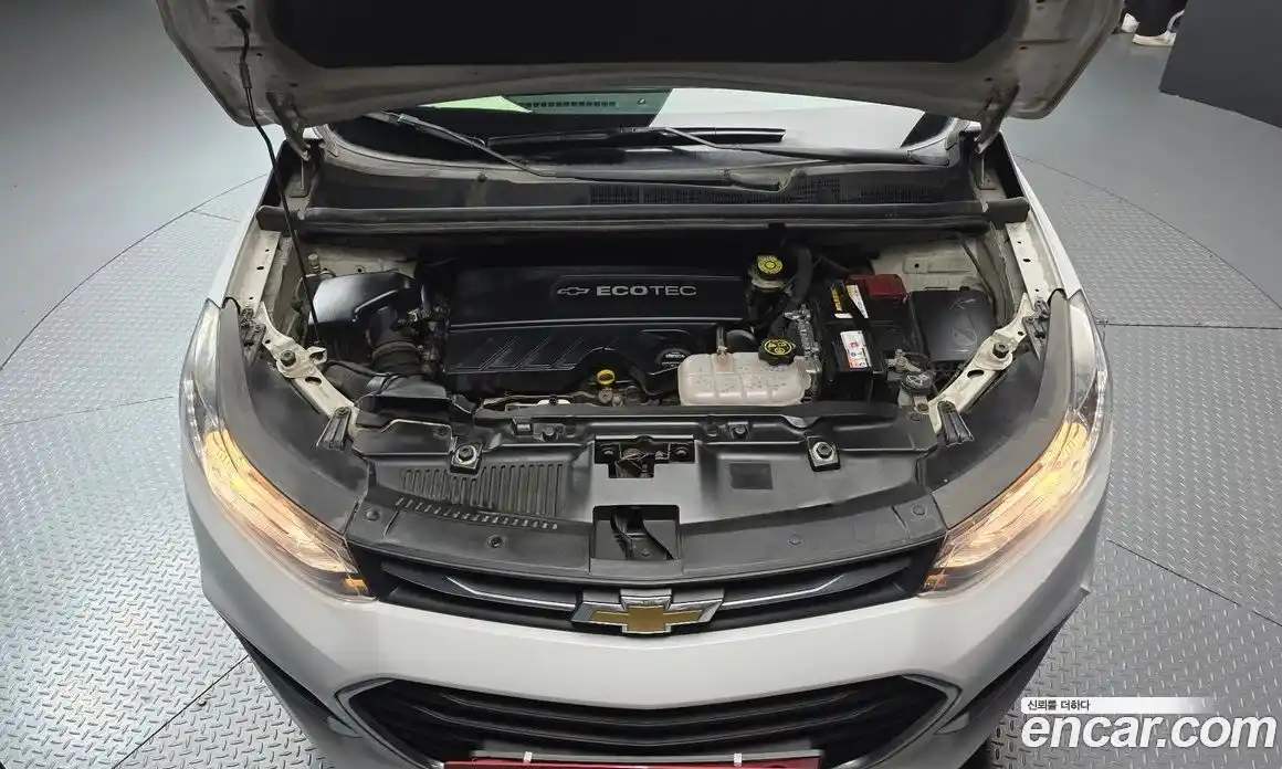 Chevrolet Trax 2017 1.6 Автомат в Москве № 448678, фото 6